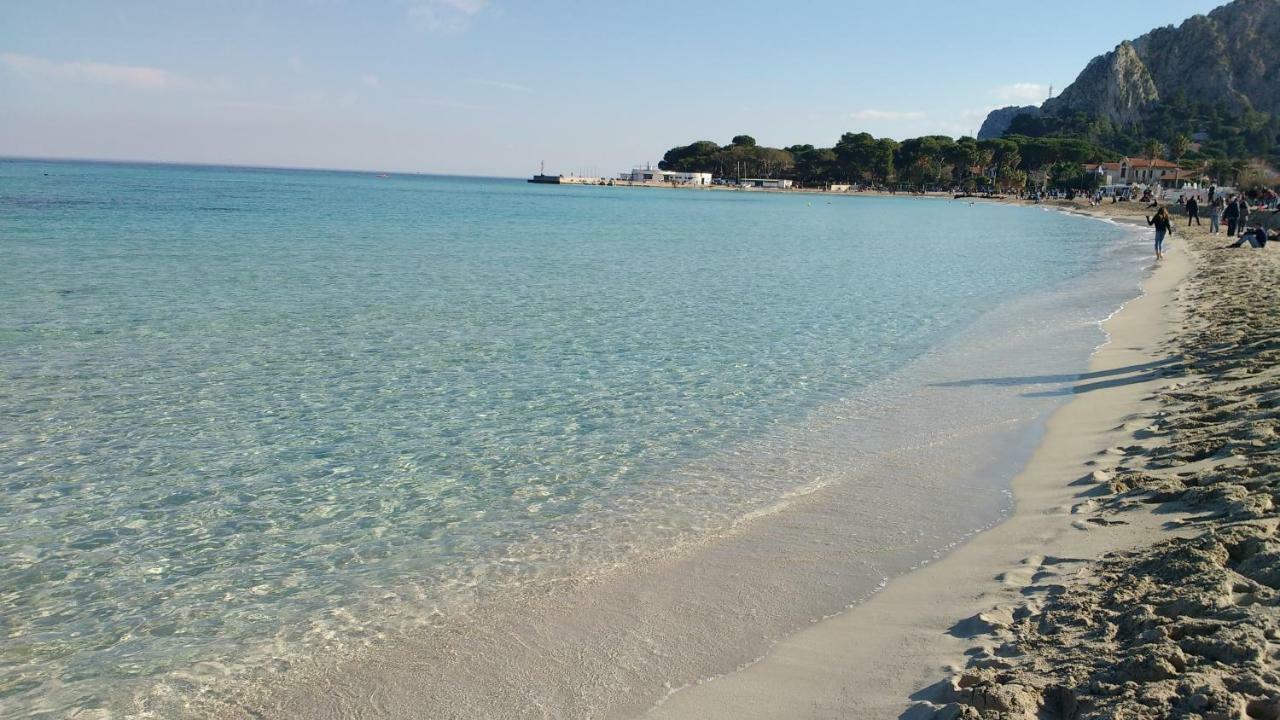 Porta Nuove Vacanze Palermo Exterior photo